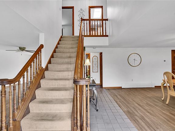 4th image of 1217 Lovi Rd