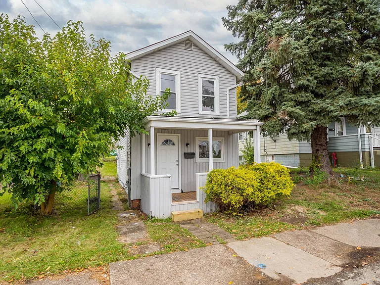 1816 Wesley St — Photo 19