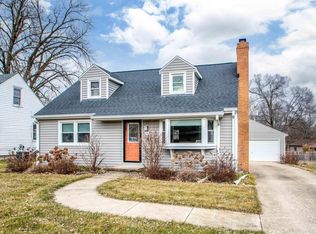 2113 W Richwoods Blvd, Peoria, IL