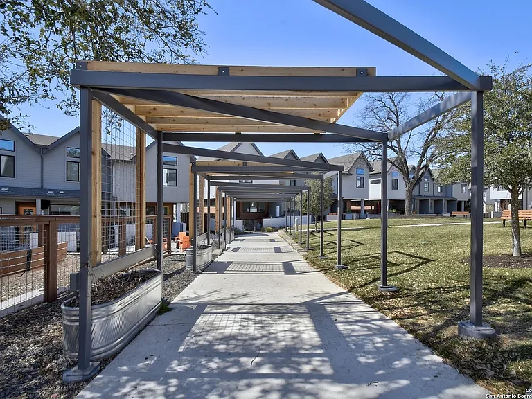 Community dog park