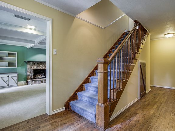 277-creekwood-dr-lancaster-tx-High-Res-4.jpg