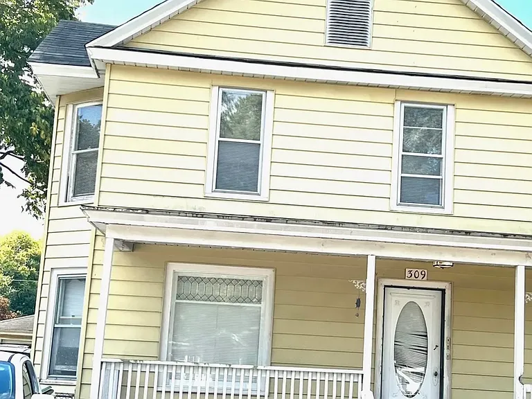 309 May St #2 — Photo 1