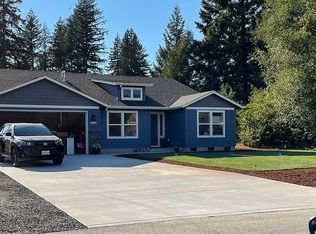 1051 6th St, Lyons, OR 97358