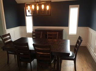 14961 SW Ashley Dr, Tigard, OR 97224