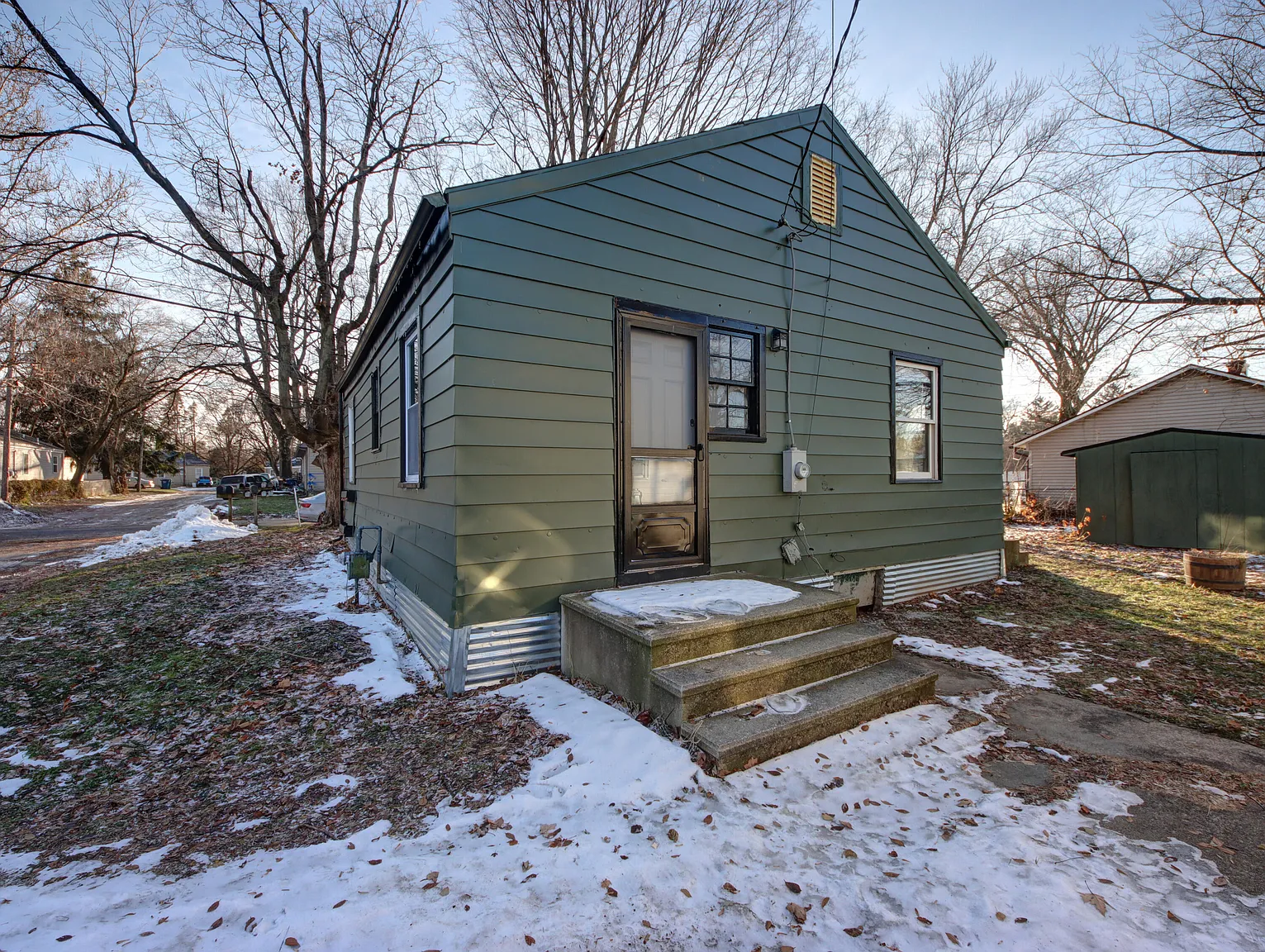 826 Kingsporte Ave photo 1