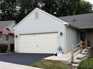 3111 Cypress Ct, McHenry, IL 60051
