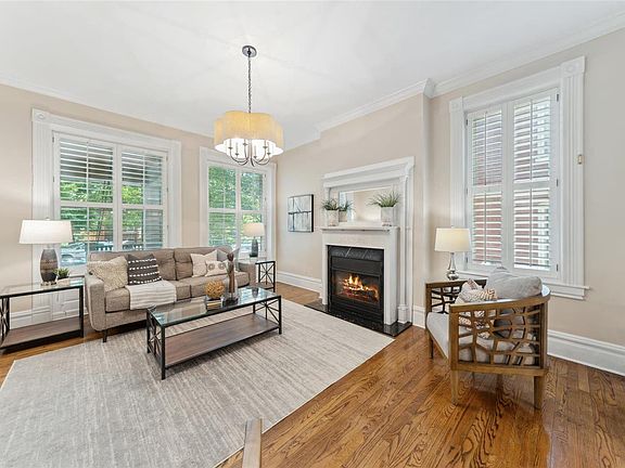 5th image of 4617 Maryland Ave