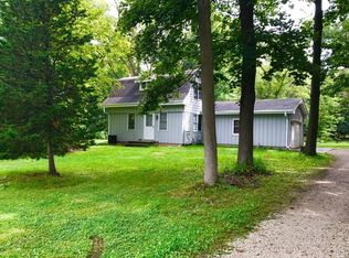 1702 N Waterville Rd, Oconomowoc, WI 53066