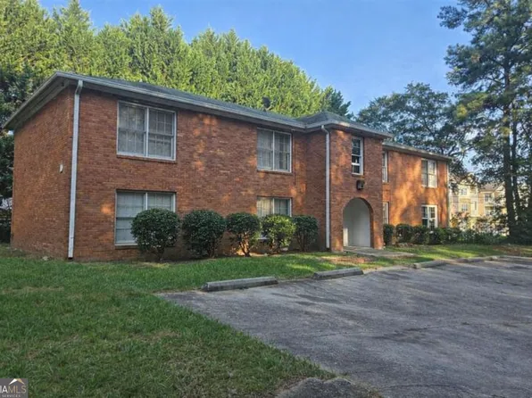 6682 Chupp Rd, Lithonia, GA 30058