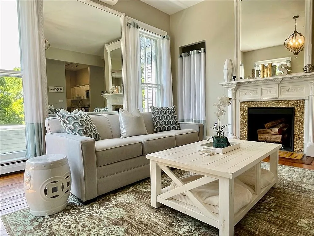 Building Photo - 541 Bellevue Ave #4