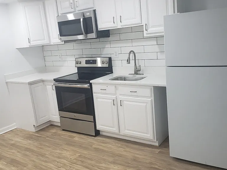 2523 Liberty Heights Ave #1 — Photo 4