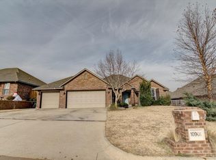 10901 Windmill Farms Rd, Midwest City, OK 73130
