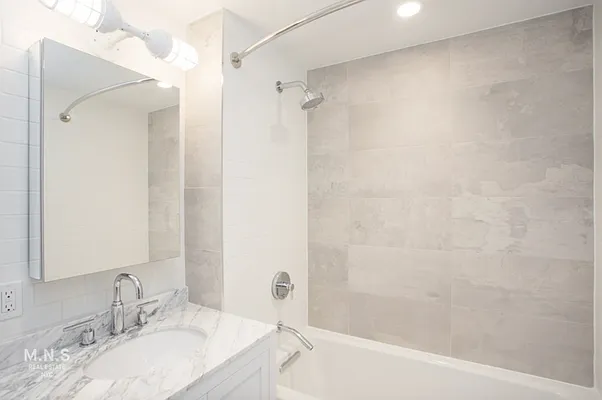 Rented by MNS | media 14