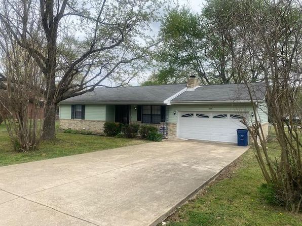 504 Willow Ln