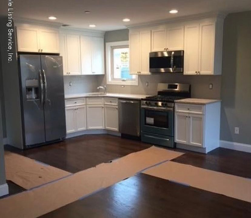 1st image of 26 Herbert St #2F