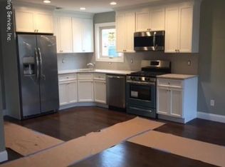 26 Herbert St #2F, Staten Island, NY 10309
