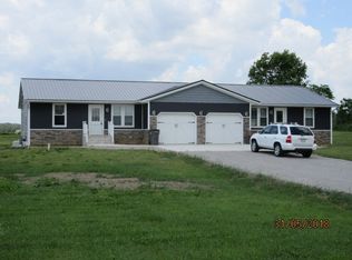 4492 N 100 E, Howe, IN 46746