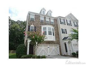 6193 Indian Wood Cir SE photo 1