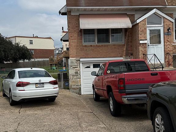 2nd image of 10800 Perrin Rd