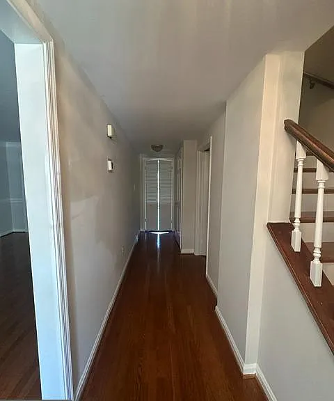 7412 Hallcrest Dr — Photo 10