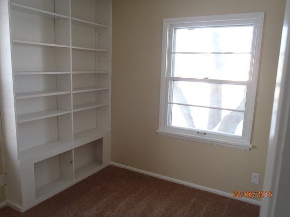 5th image of 15001 Montrose Ave