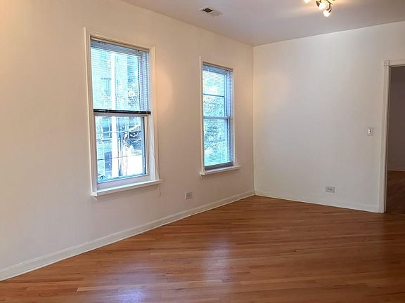 2nd image of 2329 N Geneva Ter APT 2RN