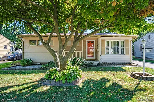 5722 Susan St Photo 1
