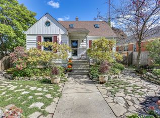 2921 Charles St, Racine, WI 53402