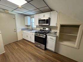 139 Prospect Street, 6