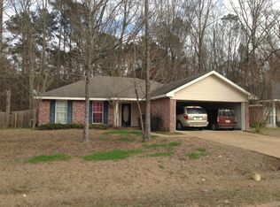 322 Willow Bay Dr, Byram, MS 39272