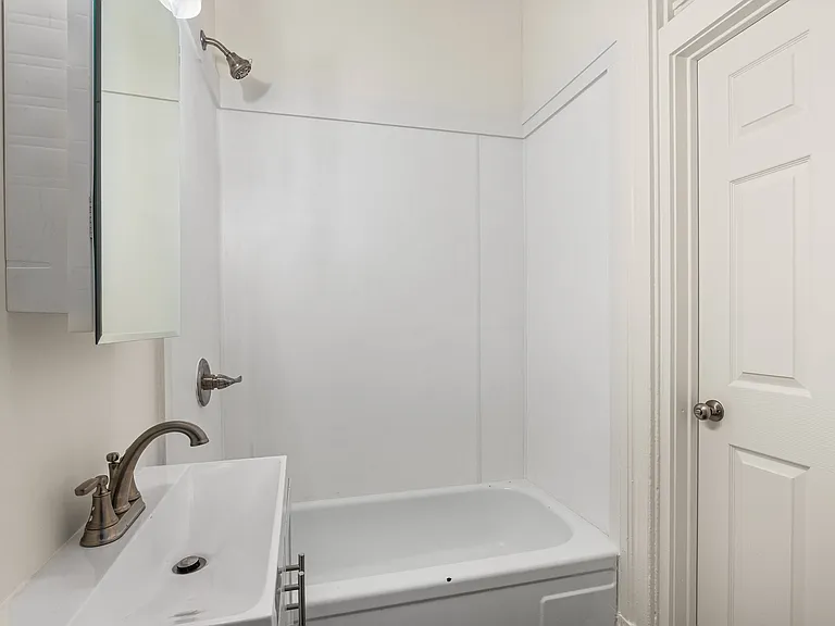 427 Whiteman St #2 — Photo 10
