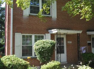 2079 Harwitch Rd, Columbus, OH 43221