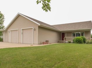 2535 E Le Homme Dieu Hts NE, Alexandria, MN 56308