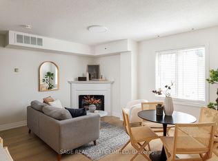 12 Sudbury St #811, Toronto, ON M6J3W7