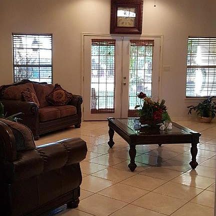 5th image of 347 Alazan Dr