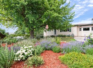 15875 W 2nd Ave, Golden, CO 80401