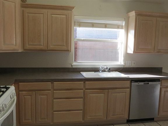 5th image of 5224 W 1st Ave