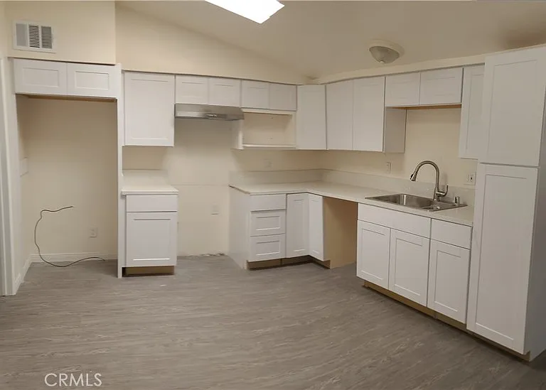 20340 Sherman Way — Photo 8