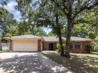 4416 Rising Sun Ct, Arlington, TX 76017
