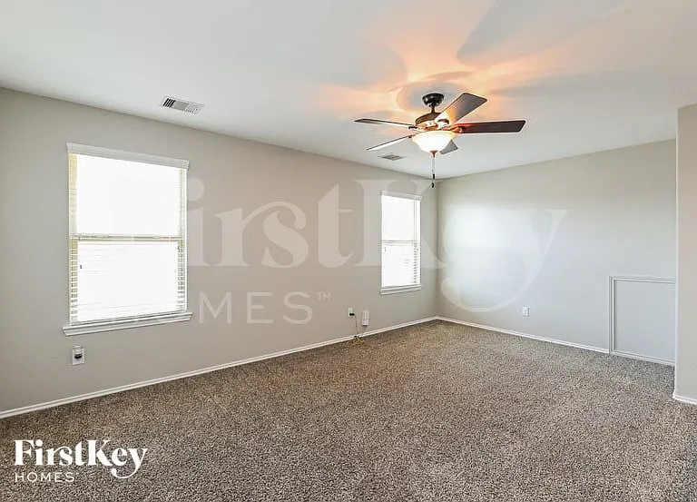 2734 Gold Flake Terrace Rd — Photo 10