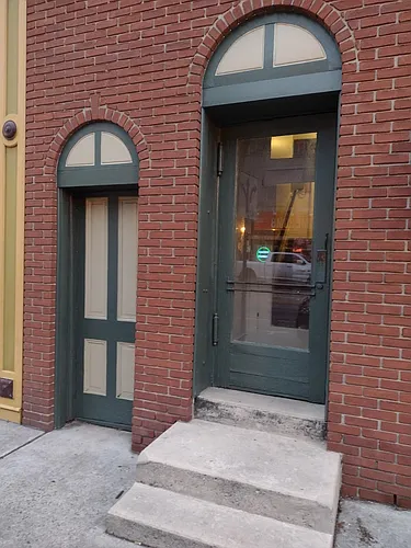 17 N Hanover St Photo 1
