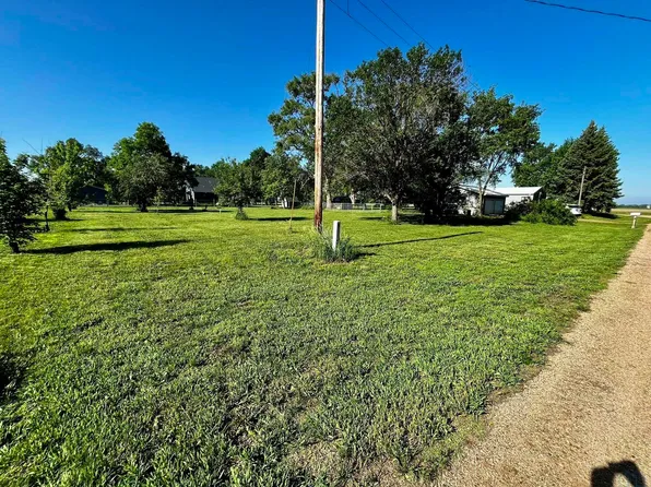 31910 4th Ave, Elk Pt, SD 57025