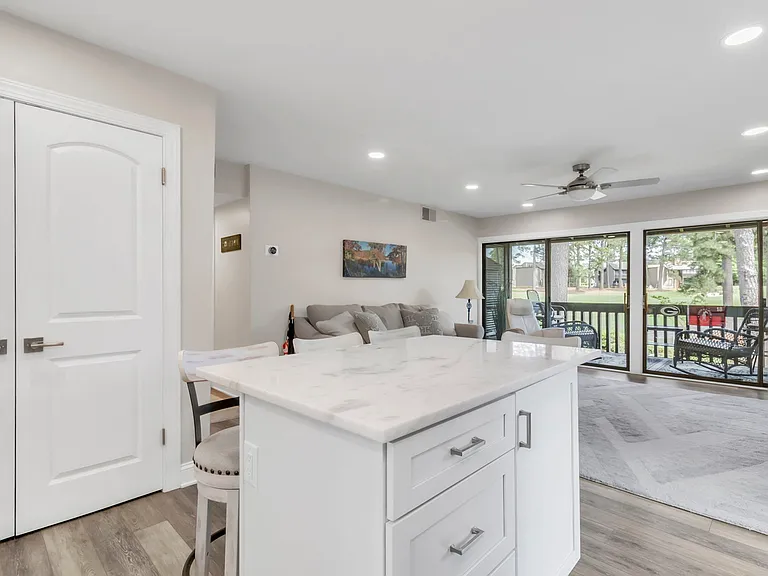 800 Saint Andrews Dr — Photo 10