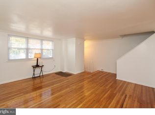 12049 Templeton Dr, Philadelphia, PA 19154