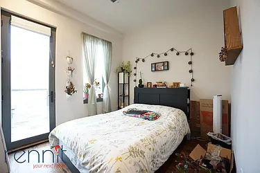 Rented by Rennit Inc.