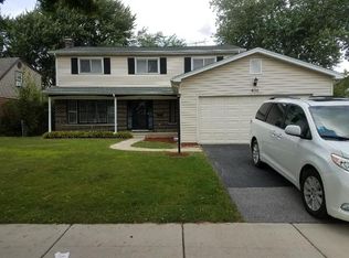 406 E Valley Ln, Arlington Heights, IL 60004