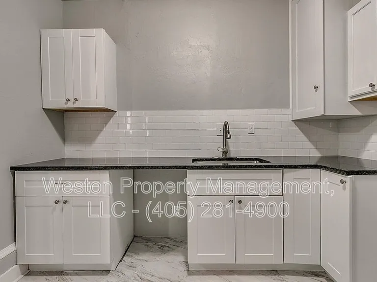 1605 Cynthia Dr — Photo 12