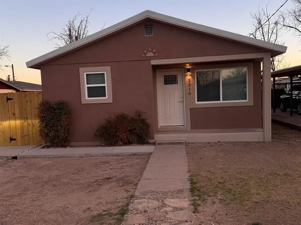 2319 Florida St, Carlsbad, NM 88220