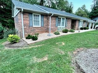 331 Kerry Ln, Wilkesboro, NC 28697
