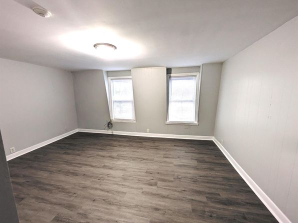 3 S Shore Road, Salem, NH 03079
